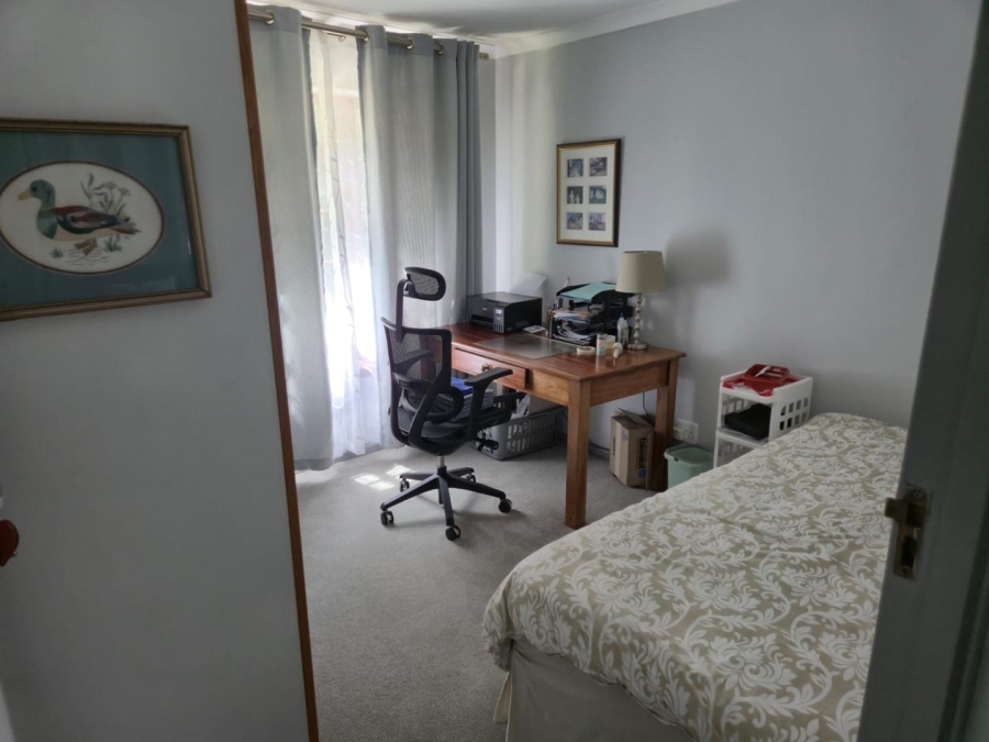 To Let 3 Bedroom Property for Rent in Old Place Western Cape